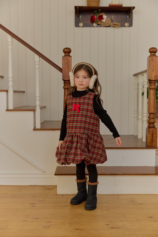 Sera - Korean Children Fashion - #kidsshorts - Ribbed Rabbit Turtleneck Tee - 3