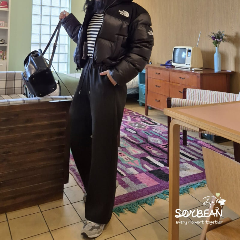 Soybean - Korean Women Fashion - #momslook - Cozy Fleece Wide Pants (MOM) - 2