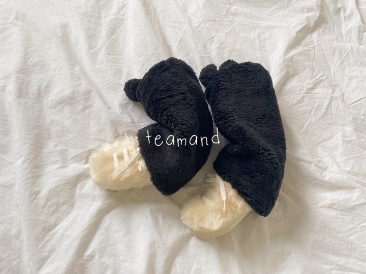 Teamand - Korean Children Fashion - #kidzfashiontrend - Pom Pom Leg Warmers - 2