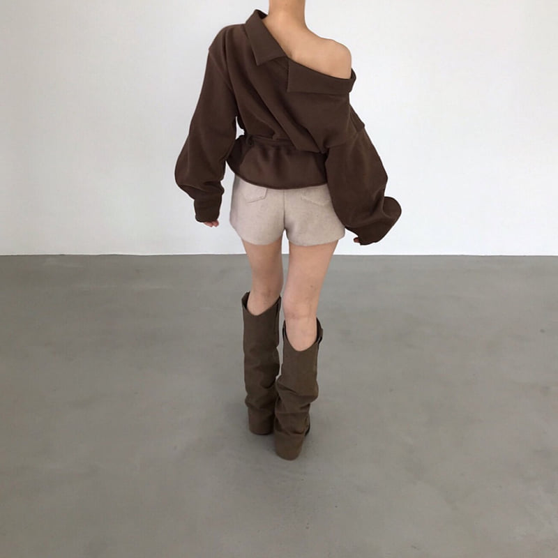 Twomoon - Korean Women Fashion - #momslook - Giselle Collar Sweatshirt - 12