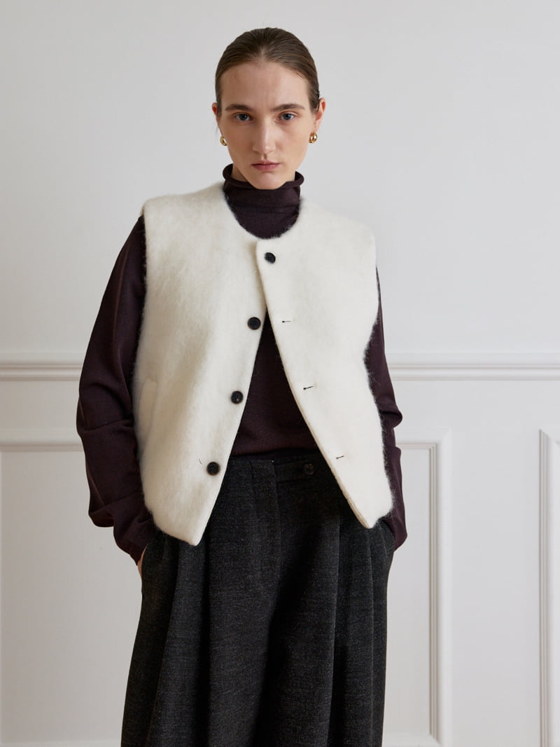 Understanding - Korean Women Fashion - #restrostyle - Reversible Padded Vest - 4
