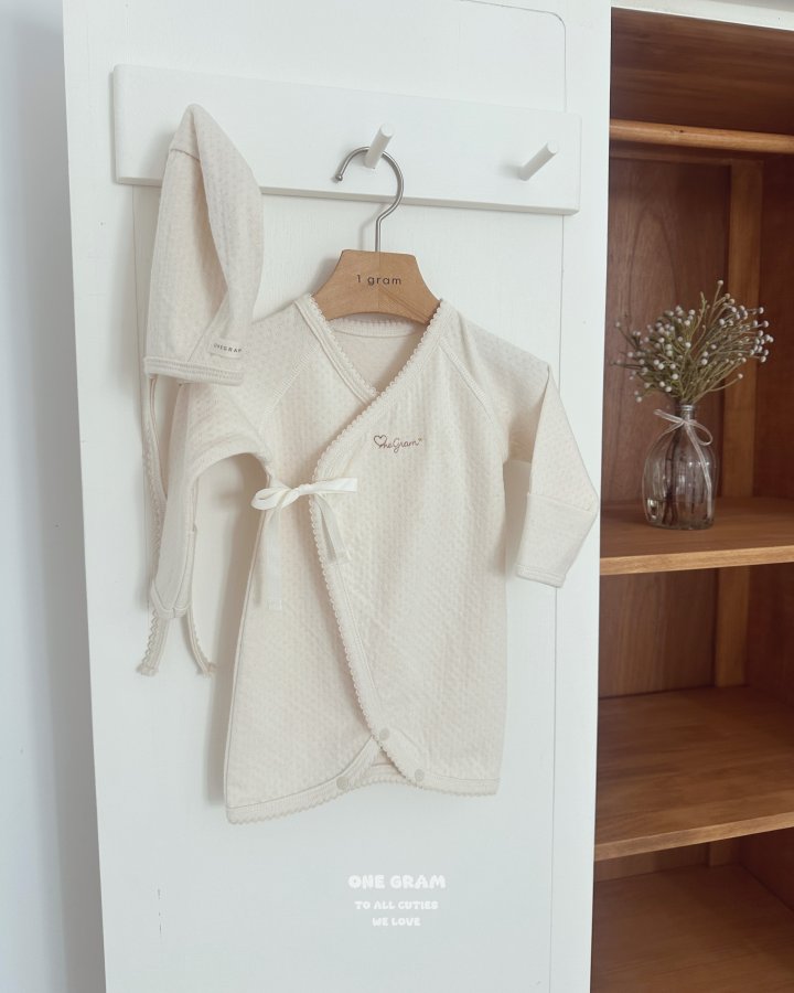 1 Gram - Korean Baby Fashion - #onlinebabyboutique - Lauren Pincord Newborn Suit