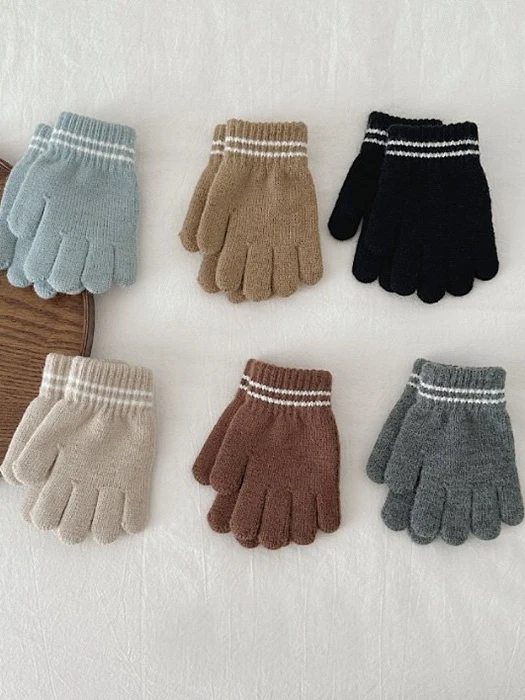 Two-Line Finger Gloves