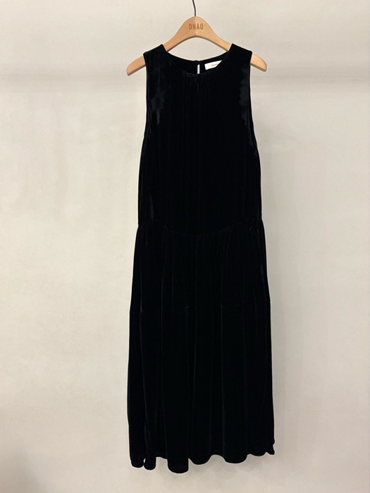 Velvet One-piece Velvet One-piece