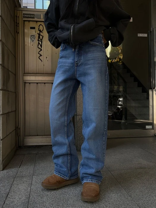 809 All Brush Washed Straight Denim Pants 809 All Brush Washed Straight Denim Pants