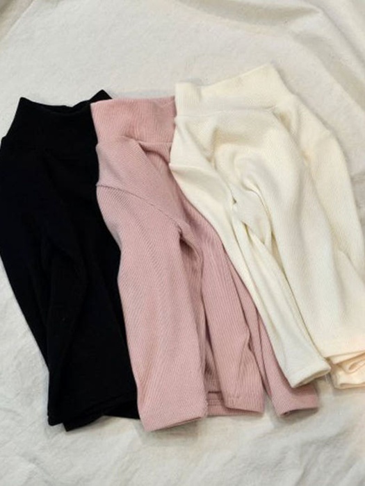 Half Turtleneck Tee