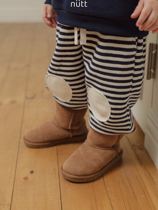 Dandan Round Patch Pants Dandan Round Patch Pants