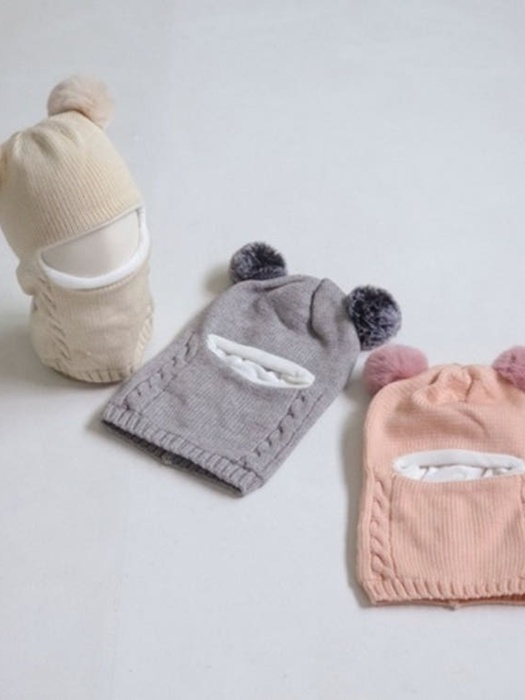 Double Pom Mask Balaclava Double Pom Mask Balaclava
