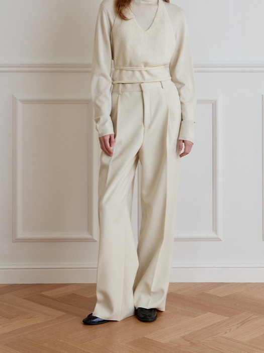 Snow One Tuck Pants Snow One Tuck Pants