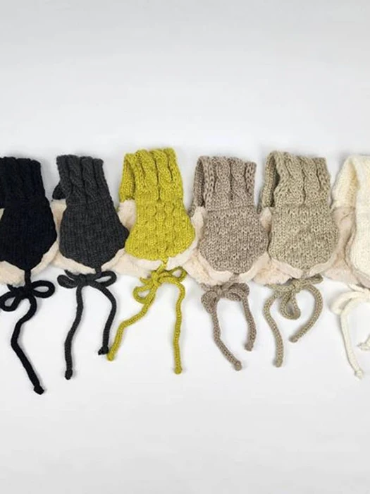 Dori Dori Knit Earflap