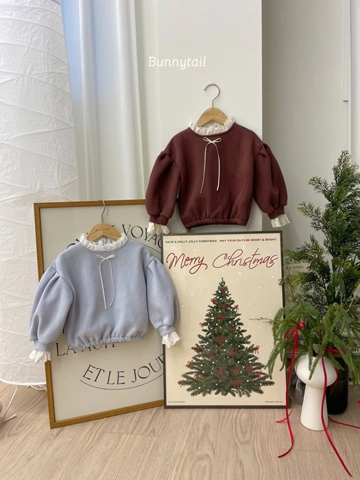 Lace Sweatshirt Lace Sweatshirt