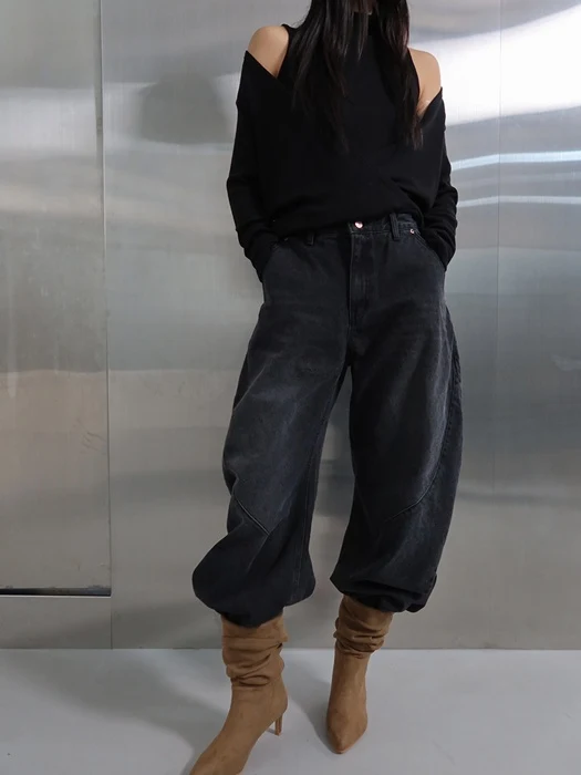 Bold Cut Wide Denim Pants Bold Cut Wide Denim Pants