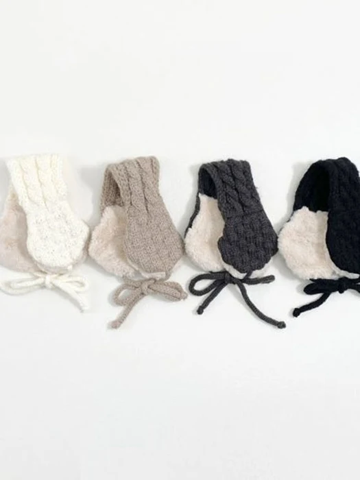 Knit Earflap
