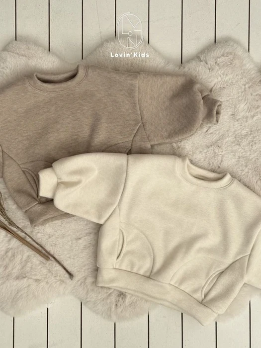 Curve Sweatshirt Curve Sweatshirt