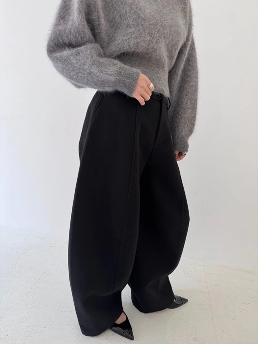 M Wool Curved Pants M Wool Curved Pants