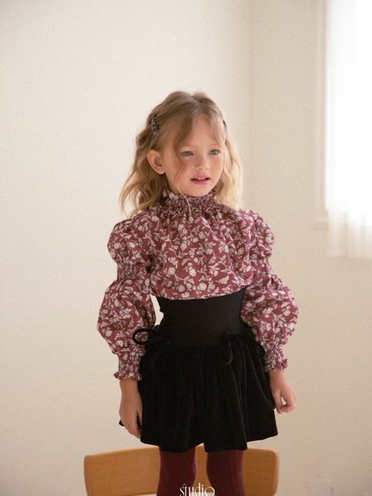 Rose Puff Sleeve Blouse Rose Puff Sleeve Blouse