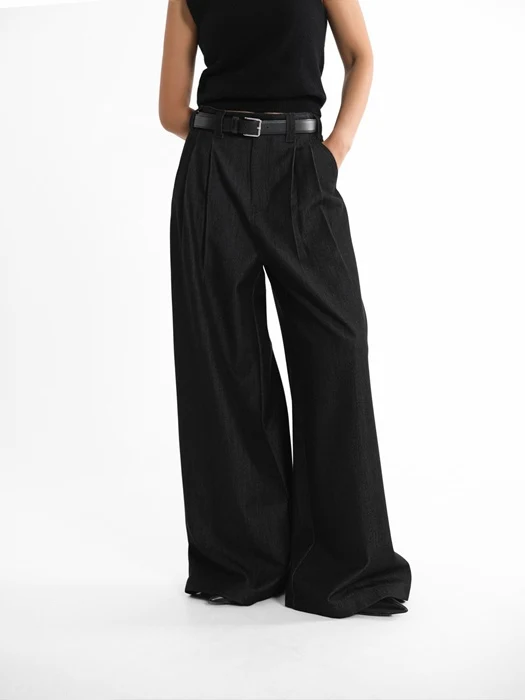 Pleated Detail Twill Denim Wide Trousers Pleated Detail Twill Denim Wide Trousers