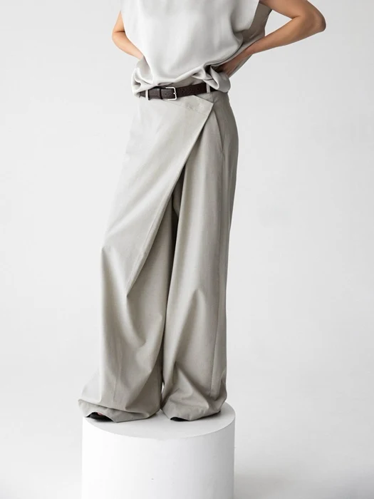 Asymmetric Pintuck Wide Maxi Trousers Asymmetric Pintuck Wide Maxi Trousers