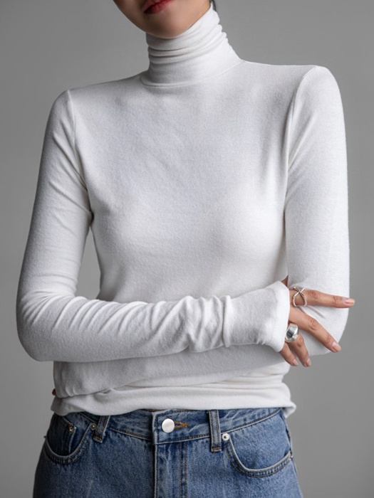 Soft Warm Texture Classic Turtleneck Tee Soft Warm Texture Classic Turtleneck Tee
