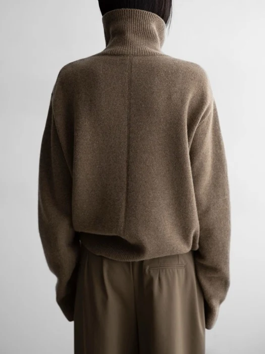 Classic Cashmere Blend Wool High Neck Knit Top Classic Cashmere Blend Wool High Neck Knit Top