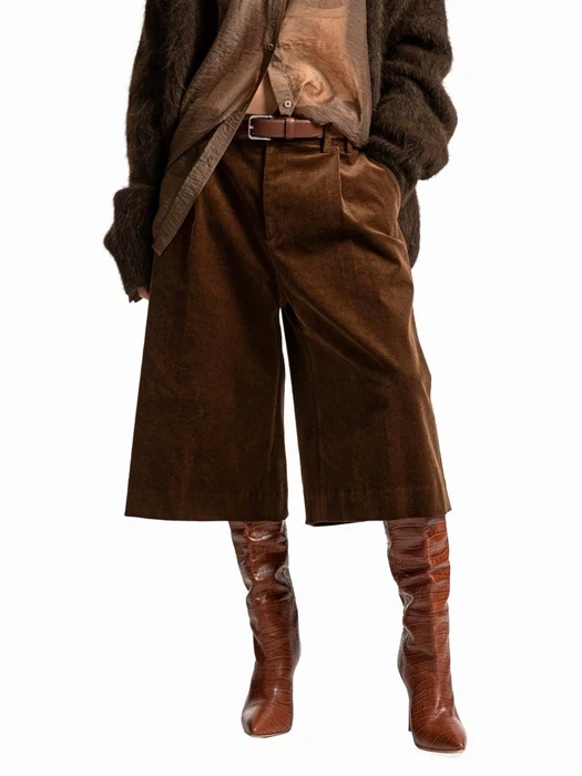 Classic Corduroy Bermuda Pants Classic Corduroy Bermuda Pants