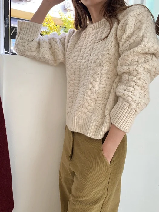 Cable Wool Knit