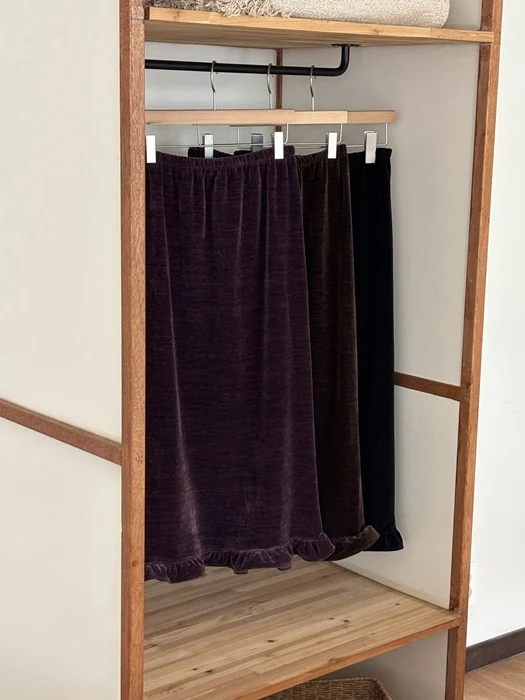 Frill Velvet Skirt Frill Velvet Skirt