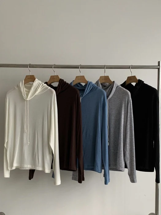 Wool Tunnel Neck Turtleneck Tee