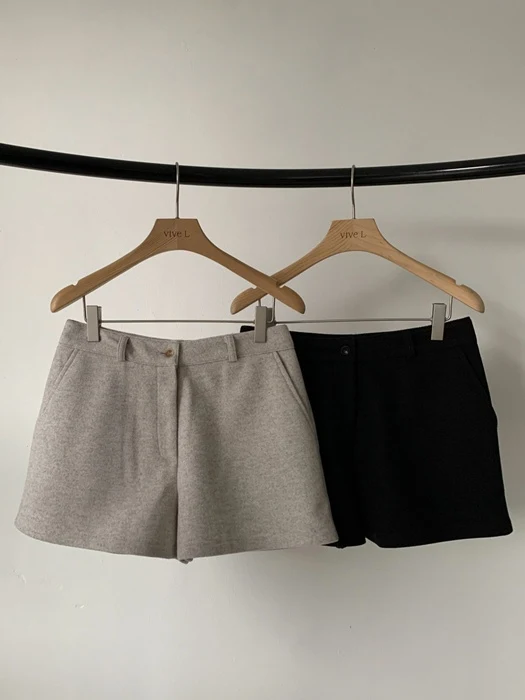 Wool Basic Shorts
