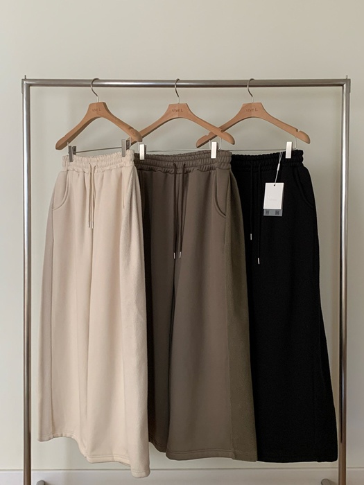Panel Pleated Pants
