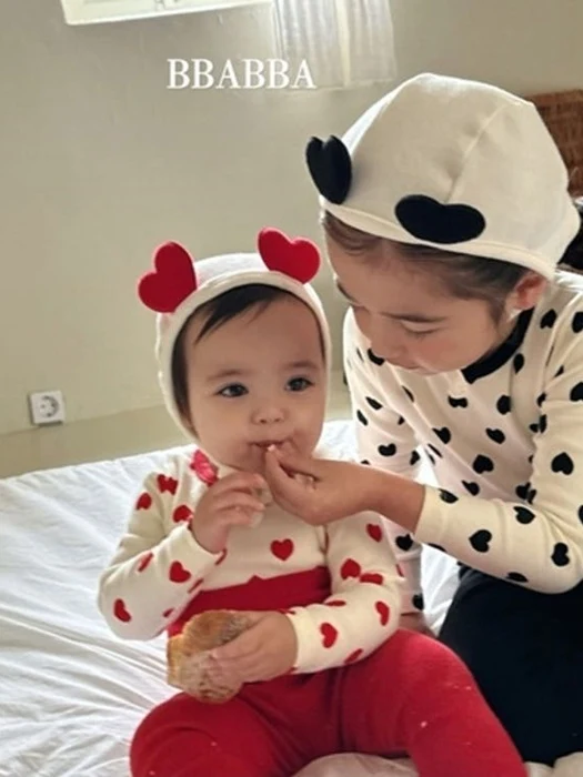 Love Me Heart Bonnet