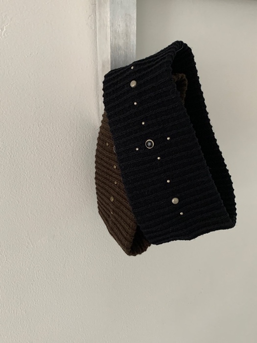 Stud Hair Band