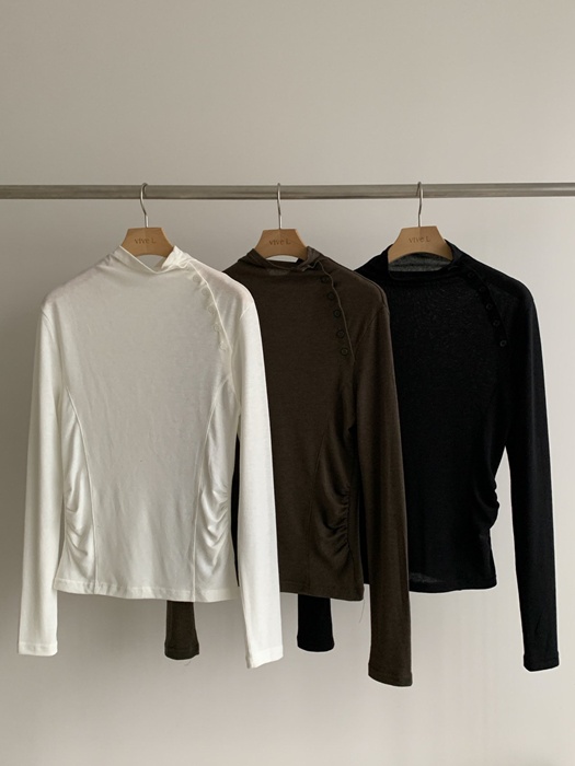 Button Half Turtleneck Tee