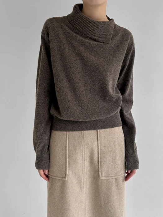 Maison Round Knit