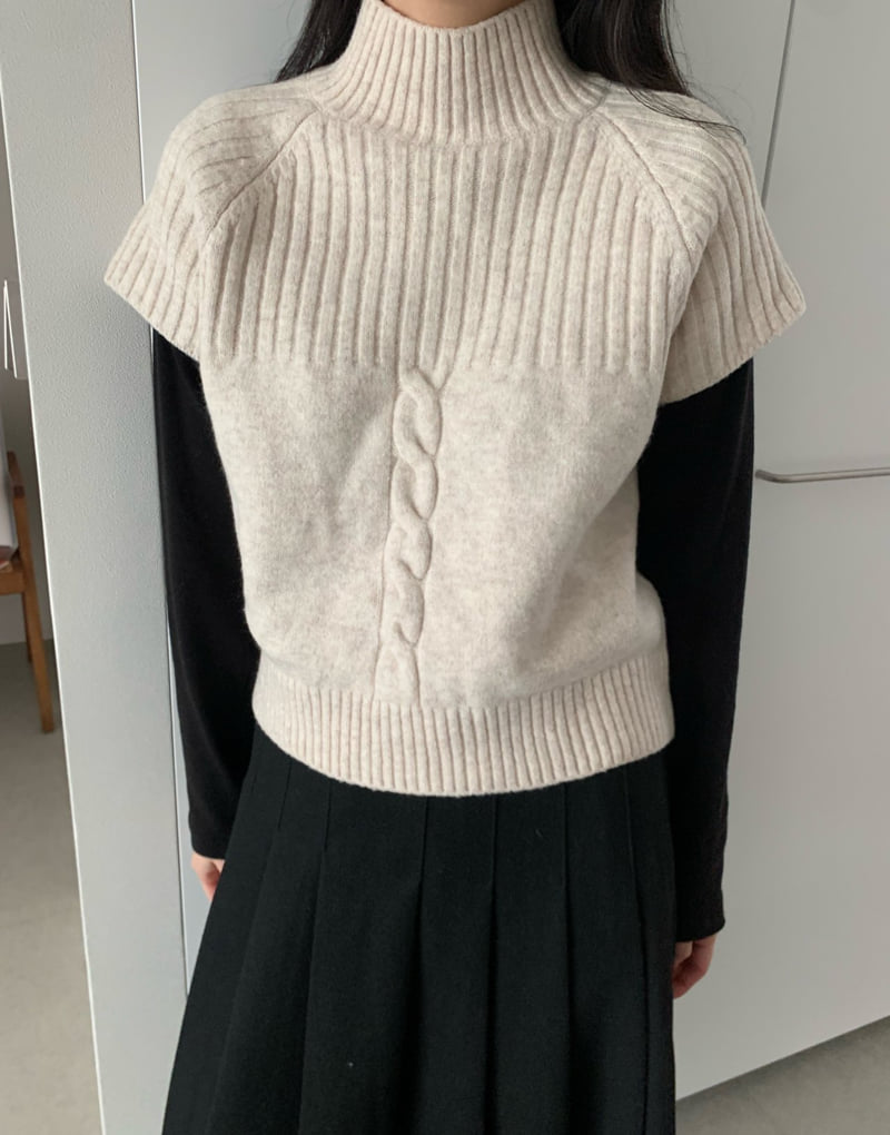 Allu - Korean Women Fashion - #momslook - Amber Cable Half Turtleneck Knit - 9