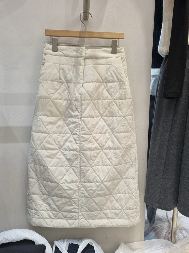 Allu - Korean Women Fashion - #womensfashion - Padded Skirt - 4