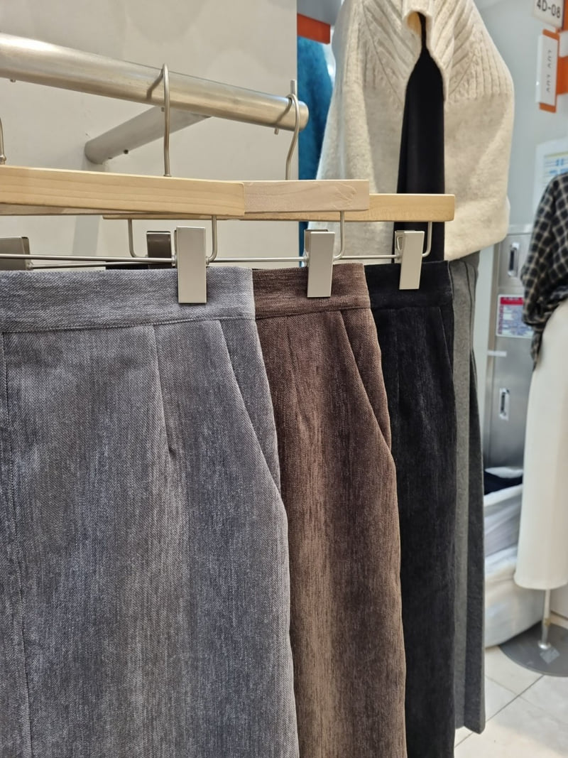 Allu - Korean Women Fashion - #momslook - Velvet Skirt - 2