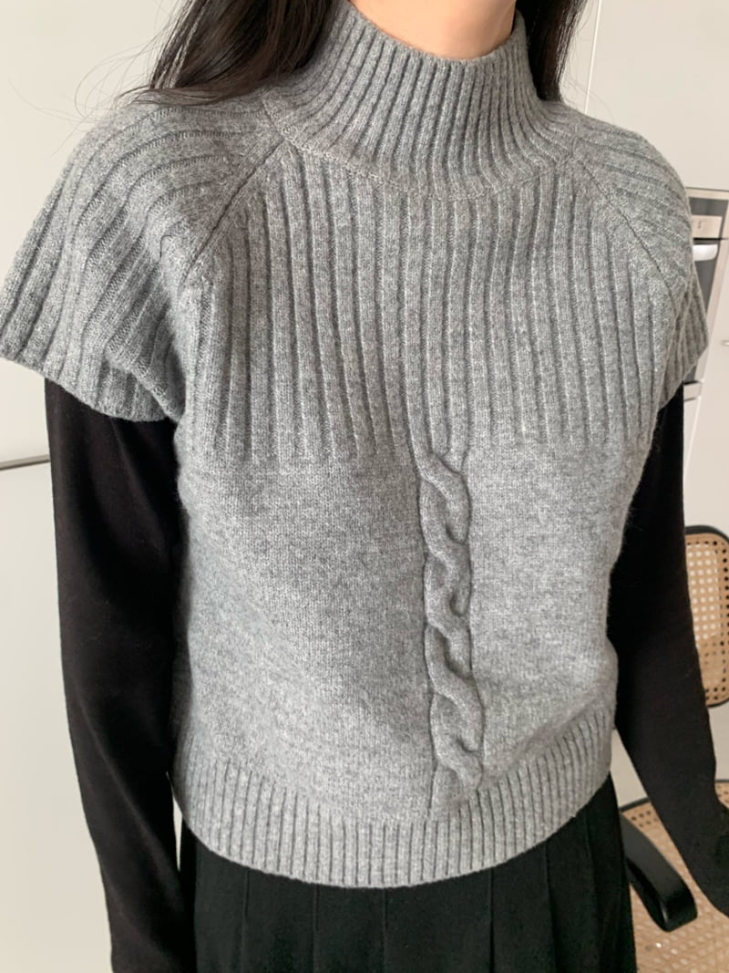 Allu - Korean Women Fashion - #womensfashion - Amber Cable Half Turtleneck Knit - 12