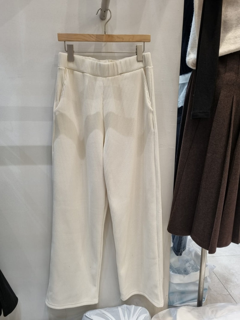 Allu - Korean Women Fashion - #womensfashion - Velour Banding Pants - 3