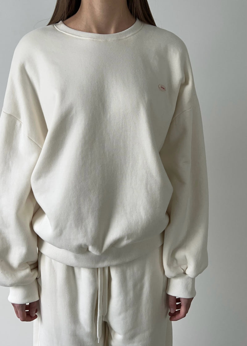 Another Avenue - Korean Women Fashion - #momslook - Shearling Soft Sweatshirt - 3