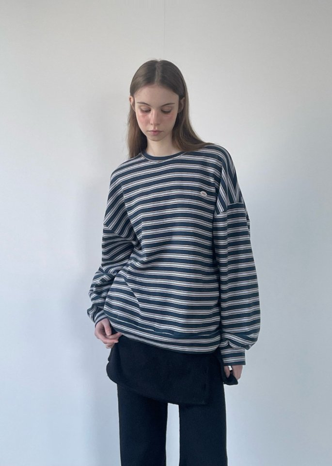 Another Avenue - Korean Women Fashion - #womensfashion - Form Fleece Sweatshirt - 10