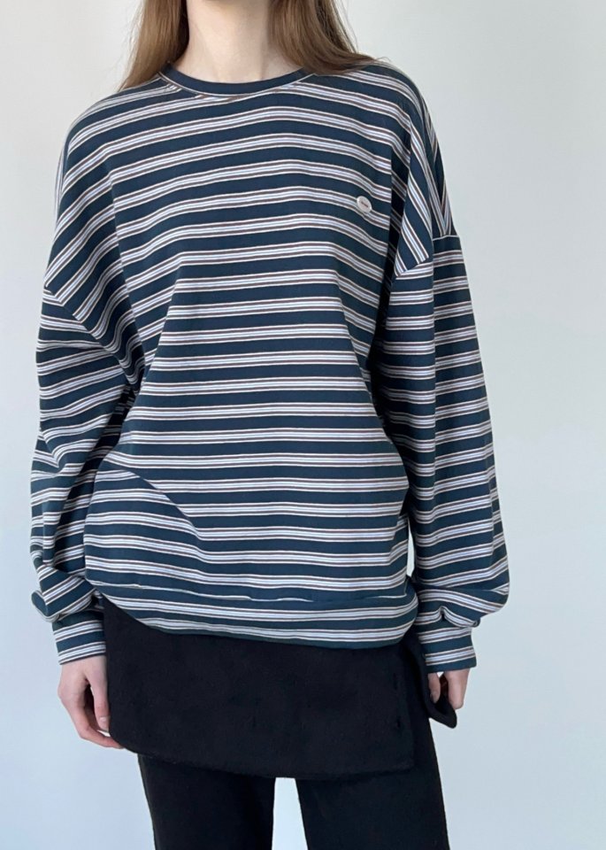 Another Avenue - Korean Women Fashion - #womensfashion - Form Fleece Sweatshirt - 12