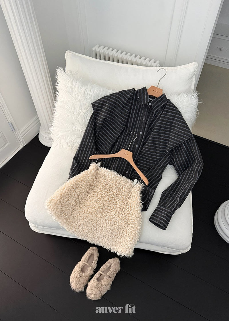 Auver_Fit - Korean Women Fashion - #momslook - Stripe Scarf Shirt - 11