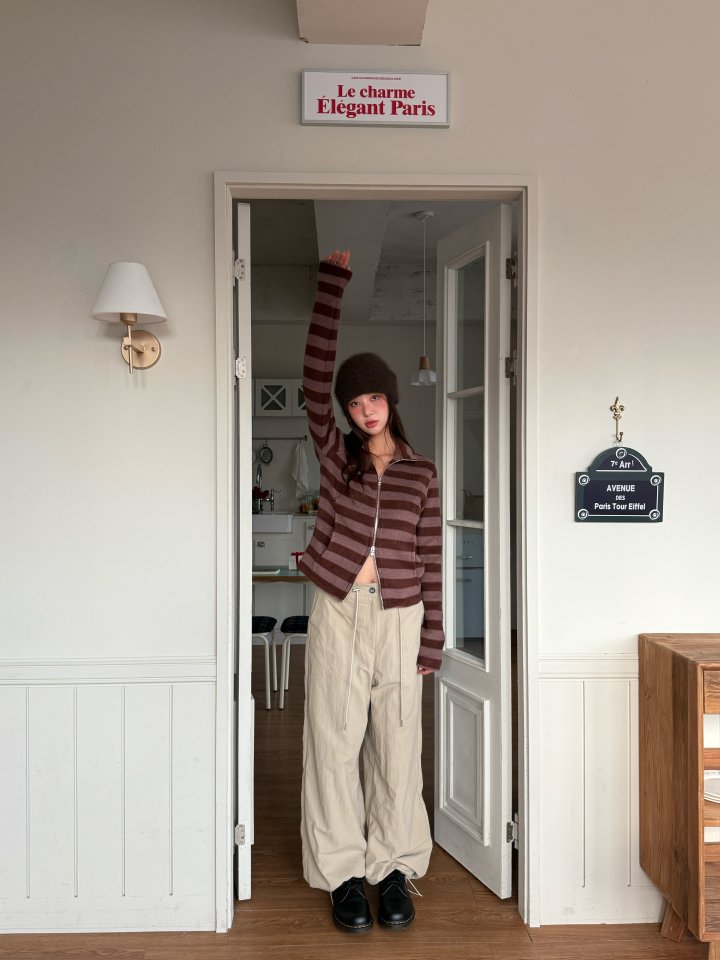 Baguette - Korean Women Fashion - #momslook - Deep Fleece Pants - 2