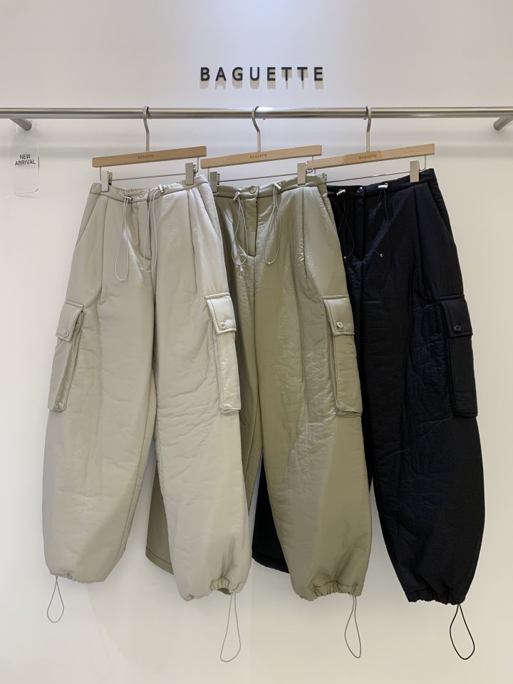 Baguette - Korean Women Fashion - #momslook - Pocket Padded Pants