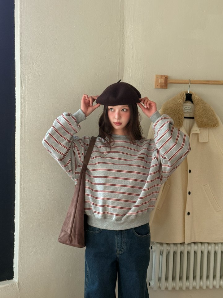 Baguette - Korean Women Fashion - #momslook - Pose Double Fleece Stripe Sweatshirt - 6