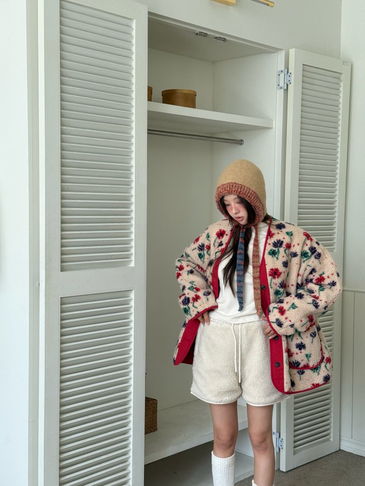 Baguette - Korean Women Fashion - #restrostyle - Floral Reversible Jumper - 5
