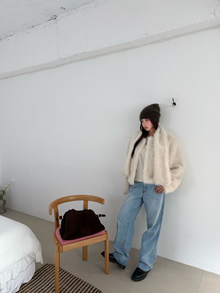 Baguette - Korean Women Fashion - #shopsmall - Shearling Muffler Jumper - 3