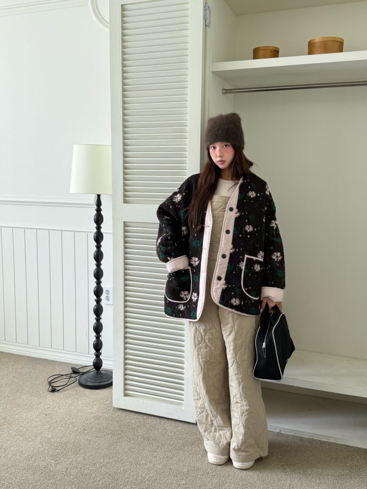 Baguette - Korean Women Fashion - #thatsdarling - Floral Reversible Jumper - 8