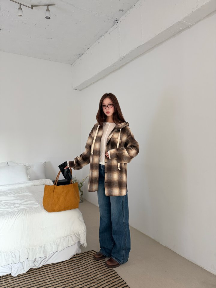 Baguette - Korean Women Fashion - #womensfashion - Andy Hood Shirt - 12